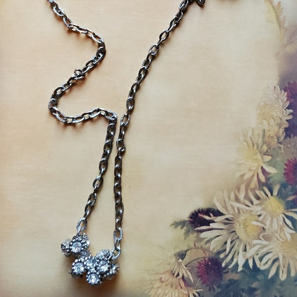 Necklace - Picture 3 of 6